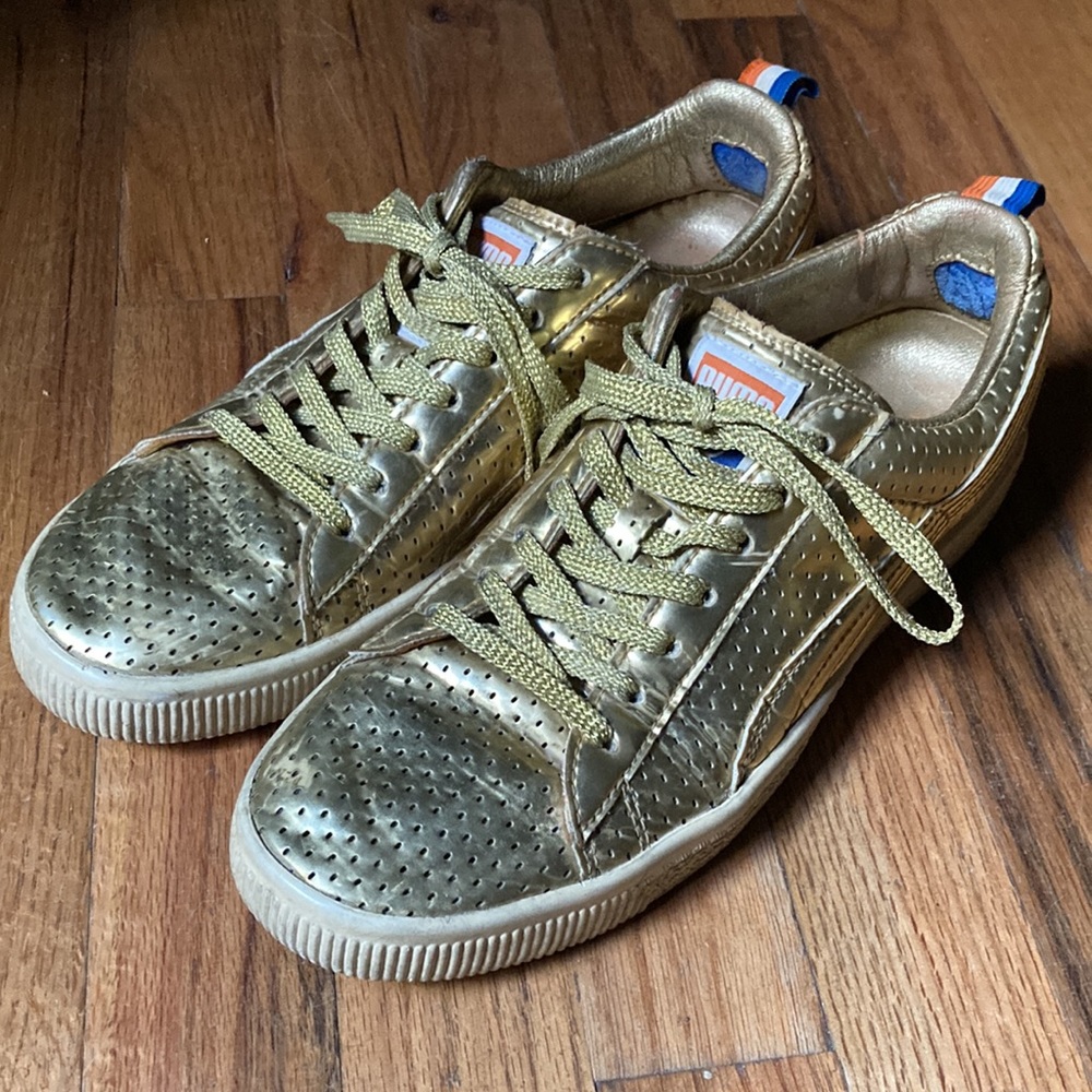 Rare Limited Edition Puma Clyde Frazier Gold Metallic Sneakers (used)